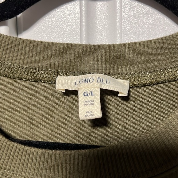 NWOT! Buy Me Cows & Tell Me I’m Pretty Lightweight Top - Picture 2 of 3